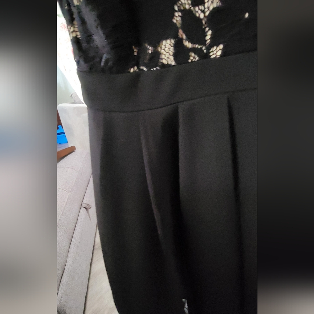 Windsor Elegant Black Lace Jumpsuit Size Small - Picture 6 of 7